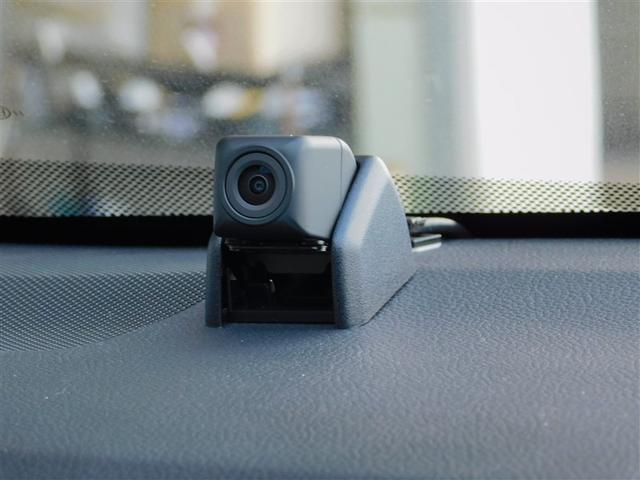 �������J����