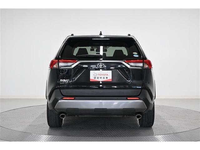 ＲＡＶ４ Ｇ　Ｒカメラ　衝突軽減Ｂ　ＥＴＣ搭載　アルミ　クルーズＣ　ナビＴＶ　ＥＳＣ　フルセグテレビ　ドラレコ付き　パワーステアリング　キーフリー　ＬＥＤライト　エアコン　イモビライザー　ＤＶＤ　パワーウインドウ（3枚目）