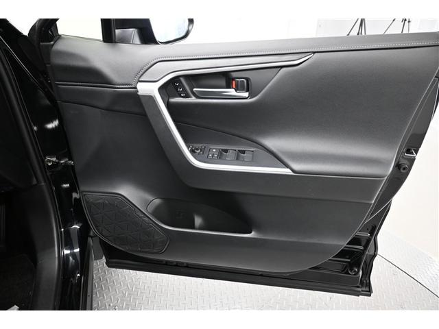 ＲＡＶ４ Ｇ　Ｒカメラ　衝突軽減Ｂ　ＥＴＣ搭載　アルミ　クルーズＣ　ナビＴＶ　ＥＳＣ　フルセグテレビ　ドラレコ付き　パワーステアリング　キーフリー　ＬＥＤライト　エアコン　イモビライザー　ＤＶＤ　パワーウインドウ（35枚目）