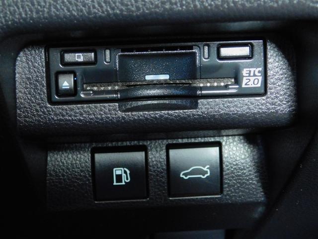 クラウンクロスオーバー Ｇアドバンスド　スマキー　ＬＥＤランプ　ＡＣ１００Ｖ　地デジＴＶ　横滑り防止機能　フルオートエアコン　クルーズコントロール　ＡＢＳ　バックモニター　ＥＴＣ　キーレス　記録簿　Ｐシート　ワンオーナー　ＡＵＸ　エアバッグ（23枚目）