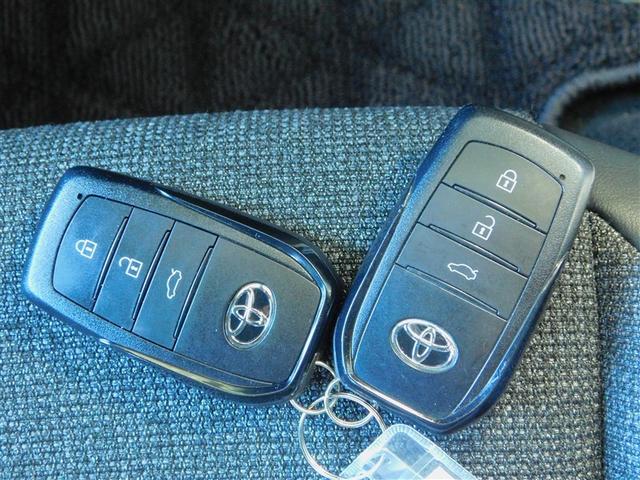 クラウンクロスオーバー Ｇアドバンスド　スマキー　ＬＥＤランプ　ＡＣ１００Ｖ　地デジＴＶ　横滑り防止機能　フルオートエアコン　クルーズコントロール　ＡＢＳ　バックモニター　ＥＴＣ　キーレス　記録簿　Ｐシート　ワンオーナー　ＡＵＸ　エアバッグ（26枚目）