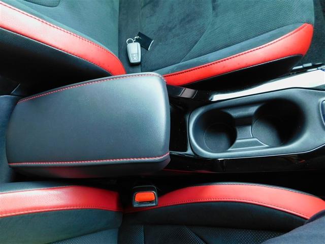 �J�b�v�z���_�[�ɃZ���^�[�R���\�[���{�b�N�X