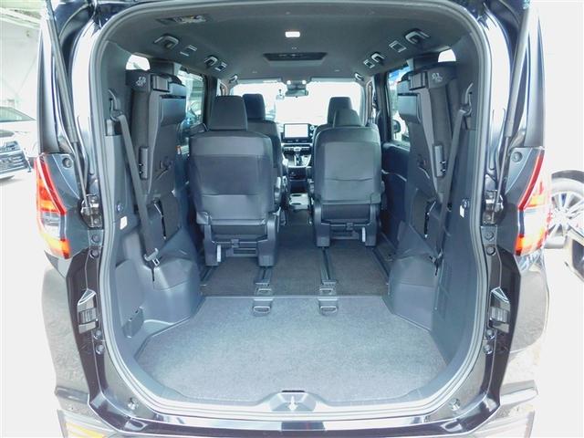 ノア Ｓ－Ｇ　リアクーラー　横滑り防止装置　バックガイドモニター　両側Ｐドア　ワンオーナー車　ＡＡＣ　アルミ　ＥＴＣ車載器　地デジ　ドライブレコーダ　クルコン　キーフリー　ＬＥＤライト　イモビライザー　３列シート（12枚目）