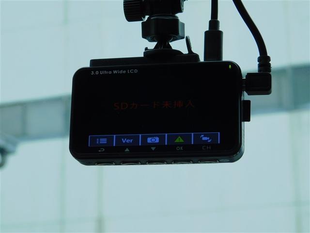 ノア Ｓ－Ｇ　リアクーラー　横滑り防止装置　バックガイドモニター　両側Ｐドア　ワンオーナー車　ＡＡＣ　アルミ　ＥＴＣ車載器　地デジ　ドライブレコーダ　クルコン　キーフリー　ＬＥＤライト　イモビライザー　３列シート（19枚目）