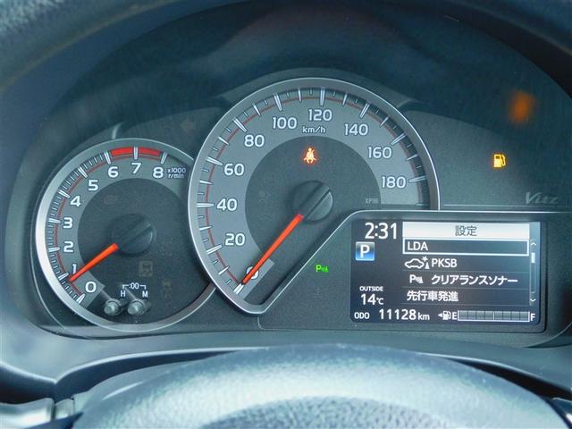 �J���[�}���`�C���t�H���[�V�����f�B�X�v���C�{�R���r���[�^�[