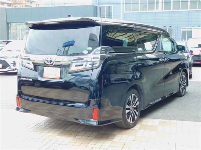 ヴェルファイア ２．５Ｚ　Ｇエディション　両Ｐスライドドア　バックモニタ　ワンオーナ－　地上デジタル　メディアプレイヤー接続　ＬＥＤライト　リアオートエアコン　パワーシート　スマートキ　クルコン　ＥＴＣ　ＤＶＤ再生可　ＡＷ　パワーウィンドウ（4枚目）