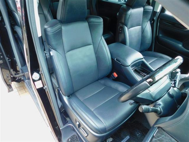 ヴェルファイア ２．５Ｚ　Ｇエディション　両Ｐスライドドア　バックモニタ　ワンオーナ－　地上デジタル　メディアプレイヤー接続　ＬＥＤライト　リアオートエアコン　パワーシート　スマートキ　クルコン　ＥＴＣ　ＤＶＤ再生可　ＡＷ　パワーウィンドウ（7枚目）