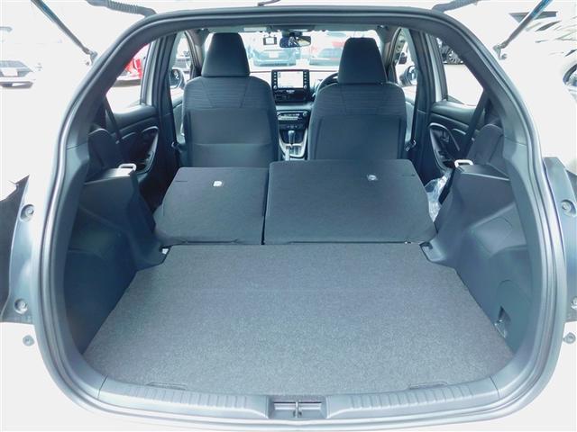 ヤリス Ｚ　バックカメラ付き　記録簿あり　軽減ブレーキ　ワンオーナー車　横滑り防止機能　オートクルーズ　キーレススタート　ＬＥＤライト　サイドエアバック　ＡＢＳ　オ－トエアコン　盗難防止装置　エアバッグ　ＥＴＣ（13枚目）