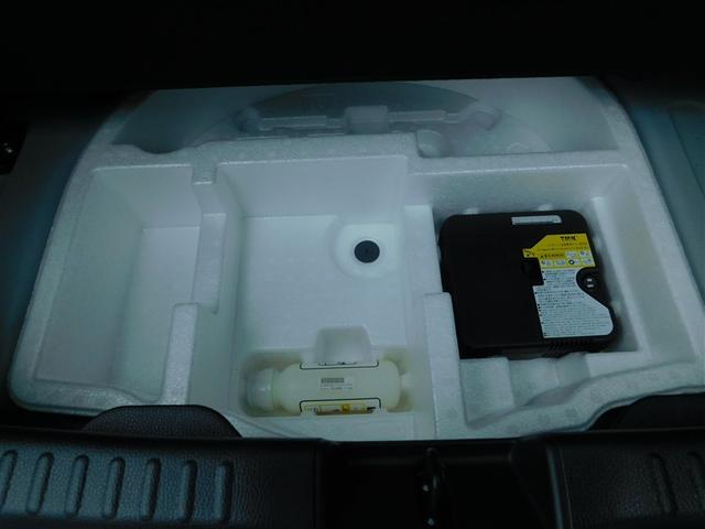 ヤリス Ｚ　バックカメラ付き　記録簿あり　軽減ブレーキ　ワンオーナー車　横滑り防止機能　オートクルーズ　キーレススタート　ＬＥＤライト　サイドエアバック　ＡＢＳ　オ－トエアコン　盗難防止装置　エアバッグ　ＥＴＣ（14枚目）