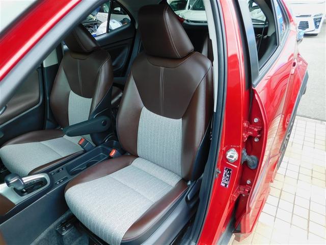 ヤリスクロス Ｚ　エアロ　点検記録簿　テレビ　ドライブレコーダ　横滑り防止機能　クルーズＣ　イモビ　ダブルエアバック　パワステ　アルミ　フルセグＴＶ　Ｂモニター　カーテンエアバッグ　エアコン　キーフリー　エアバッグ（15枚目）