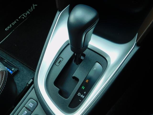 ヤリスクロス Ｚ　エアロ　点検記録簿　テレビ　ドライブレコーダ　横滑り防止機能　クルーズＣ　イモビ　ダブルエアバック　パワステ　アルミ　フルセグＴＶ　Ｂモニター　カーテンエアバッグ　エアコン　キーフリー　エアバッグ（26枚目）