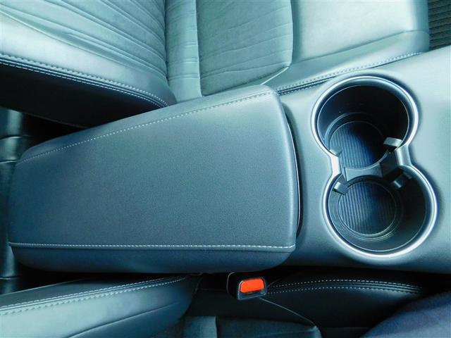 ハリアー Ｚ　エアロ　イモビライザー　横滑り防止機能　整備記録簿　助手席エアバッグ　アルミホイール　クルコン　ＴＶ　ドラレコ付き　スマートキ－　エアコン　キーレス　サイドエアバッグ　ＡＢＳ　メディアプレイヤー接続（26枚目）