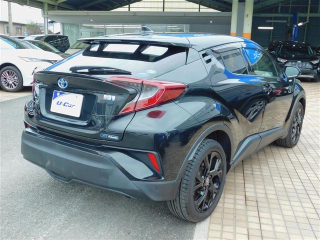 Ｃ－ＨＲ Ｇ　モード　ネロ　盗難防止システム　ＬＥＤヘッドライト　パワーウインドウ　ミュージックプレイヤー接続可　クルーズコントロール　地デジ　オートエアコン　ドラレコ　記録簿　横滑り防止　キーレス　ＡＢＳ　ハーフレザーシート（4枚目）