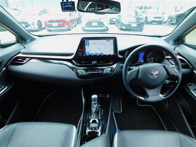 Ｃ－ＨＲ Ｇ　モード　ネロ　盗難防止システム　ＬＥＤヘッドライト　パワーウインドウ　ミュージックプレイヤー接続可　クルーズコントロール　地デジ　オートエアコン　ドラレコ　記録簿　横滑り防止　キーレス　ＡＢＳ　ハーフレザーシート（6枚目）