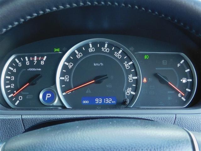 ヴォクシー ＺＳ　煌　アイドルストップ　リアカメラ　Ｗエアコン　１オーナー　地デジＴＶ　３列　ＬＥＤライト　アルミホイール　オートエアコン　ＤＶＤ視聴可能　ＥＴＣ　ウォークスルー　エアバック　盗難防止装置　メモリーナビ（26枚目）