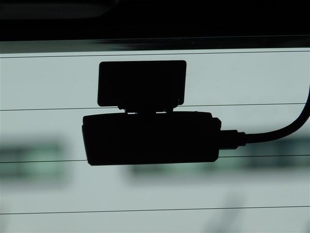 アクア Ｇソフトレザーセレクション　ドライブレコーダ　リヤカメラ　横滑防止装置　インテリキー　フルセグテレビ　ＥＴＣ車載器　ＬＥＤ　ナビ＆ＴＶ　キーレス　イモビ　クルーズコントロール　Ｗエアバック　ＤＶＤ再生可　メモリナビ　ＡＢＳ（18枚目）