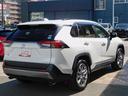 RAV4 G Zパッケージ インテリジェントクリアランスソナー 整備記録簿 AWD LEDライト アルミホイル オートクルーズ 横滑り防止装置 バックガイドモニター 盗難防止装置 デュアルエアバッグ キーレス パワーシート TV 中古車画像_3
