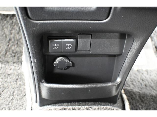 ヴォクシー ＺＳ　煌　両側自動ドア　リヤカメラ　ＤＶＤ再生可　地デジＴＶ　ＥＳＣ　プッシュスタートスマートキー　Ｗエアバッグ　パワーウィンドウ　ＬＥＤライト　キーレスエントリー　エアコン　メモリーナビゲーション　盗難防止（28枚目）