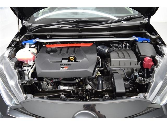 �͋����Ɖ��K���𗼗��������I���\�̃G���W���ł��B���K�ȃh���C�r���O���C�t�������肭�������I