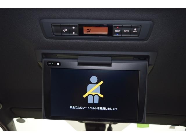 エスクァイア ハイブリッドＧｉプレミアムパッケジブラックテーラード　誤発進抑制機能　Ｂカメラ　スマートキー　ナビ＆ＴＶ　イモビライザー　ＬＥＤランプ　ＥＴＣ車載器　クルーズコントロール　アルミ　地デジ　横滑り防止装置　キーレス　ミュージックプレイヤー接続可　ＡＢＳ（27枚目）