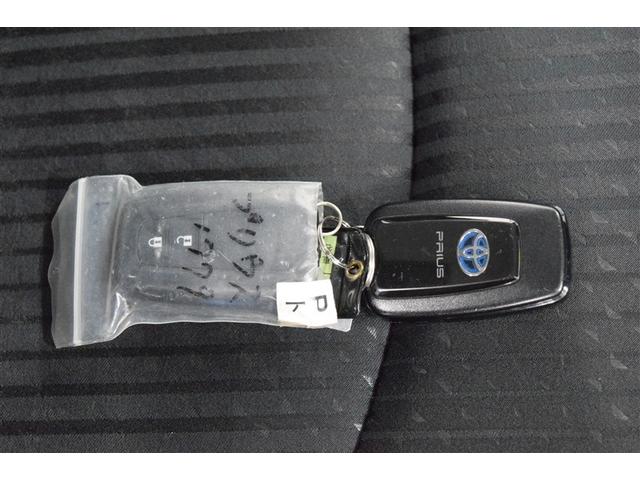 プリウス Ｓセーフティプラス　衝突回避システム　Ｂモニター　ＬＥＤライト　クルコン　ＥＴＣ装備　スマートＫＥＹ　ナビＴＶ　イモビライザー　横滑り防止機能　ＰＷ　カーテンエアバッグ　キーレスエントリー　オ－トエアコン　アルミ　ＡＢＳ（24枚目）