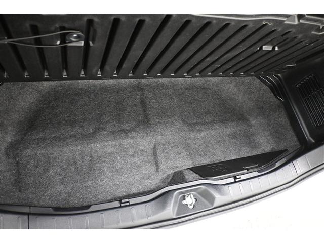 ヴォクシー ZS 煌II スマートキー・プッシュスタート バックガイドモニター セキュリティアラーム 両側パワスラドア ETC車載器 地デジテレビ VSC LEDライト 助手席エアバック キーレスエントリー AC パワステ(7枚目)