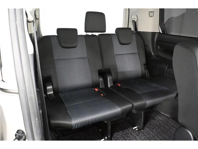 ヴォクシー ZS 煌II スマートキー・プッシュスタート バックガイドモニター セキュリティアラーム 両側パワスラドア ETC車載器 地デジテレビ VSC LEDライト 助手席エアバック キーレスエントリー AC パワステ(10枚目)