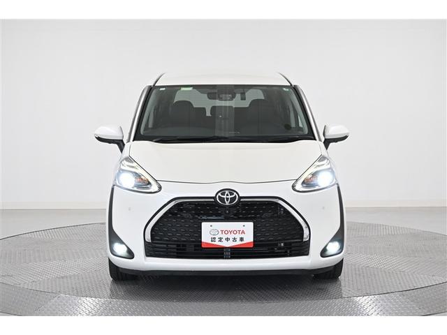 シエンタ Ｇ　クエロ　軽減ブレーキ　両側自動ドア　Ｉストップ　後カメラ　デュアルエアバック　パワーウィンドウ　フルオートエアコン　ＤＶＤ再生可　ＬＥＤヘッド　ナビ＆ＴＶ　スマキー　ＶＳＣ　３列　キーレス　エアバッグ　イモビ（2枚目）