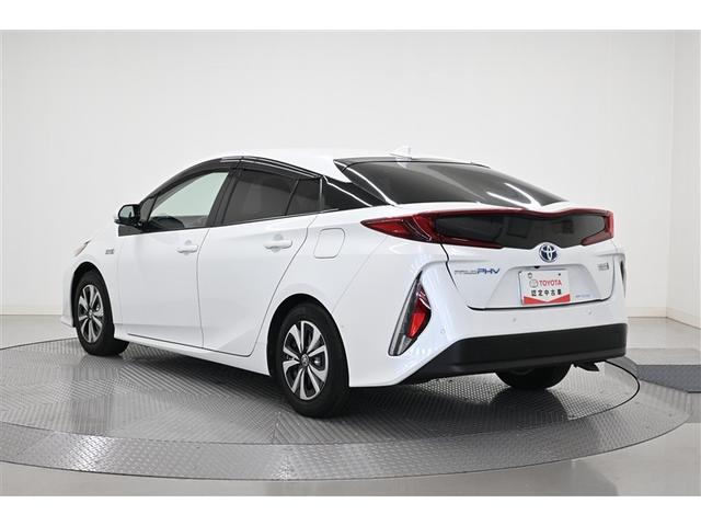 プリウスPHV A バックモニタ ワンオナ 電動シート メディアプレイヤー接続 オ-トエアコン AC100V LED 盗難防止装置 スマートキー オートクルーズコントロール ETC キーレス アルミホイール メモリーナビ(4枚目)