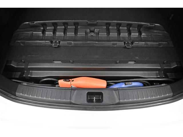 プリウスPHV A バックモニタ ワンオナ 電動シート メディアプレイヤー接続 オ-トエアコン AC100V LED 盗難防止装置 スマートキー オートクルーズコントロール ETC キーレス アルミホイール メモリーナビ(10枚目)