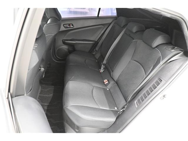 プリウスPHV A バックモニタ ワンオナ 電動シート メディアプレイヤー接続 オ-トエアコン AC100V LED 盗難防止装置 スマートキー オートクルーズコントロール ETC キーレス アルミホイール メモリーナビ(12枚目)