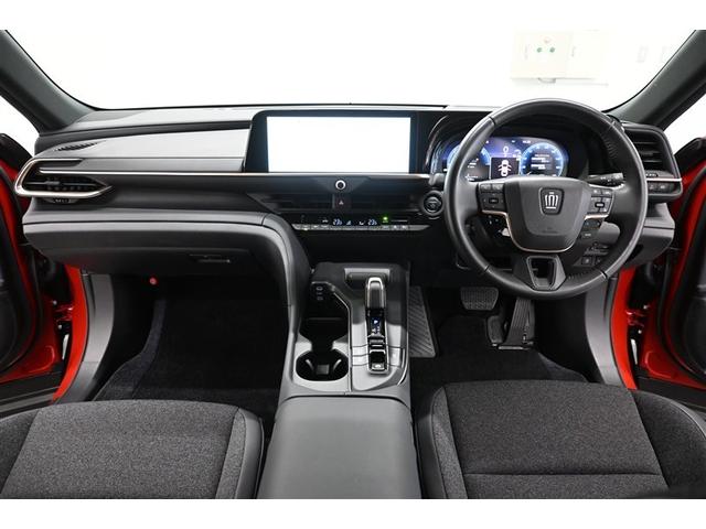 クラウンクロスオーバー Gアドバンスド 衝突軽減装置 フルセグテレビ クルコン 横滑防止装置 LEDヘッドライト 記録簿 Bカメラ 元試乗車 Pシート ETC オートエアコン AC100V電源 エアバッグ 4WD キーレス 盗難防止装置(11枚目)