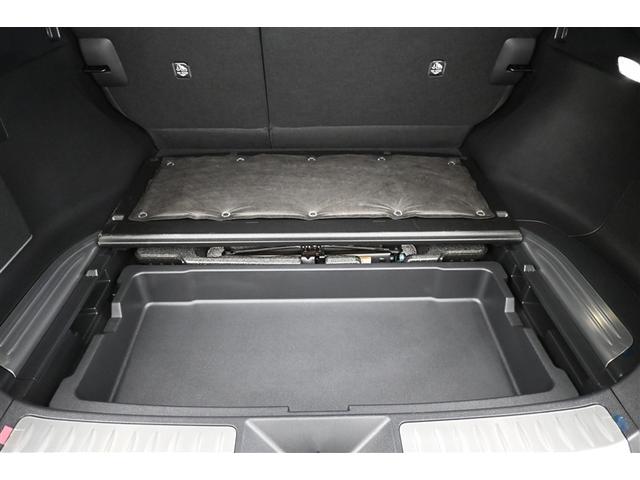 ハリアーハイブリッド Z レザーパッケージ エアロ LEDライト 本革 エアコン 横滑り防止 クルーズコントロール Pシート TV キーレスエントリー フルセグテレビ アルミ 4WD ETC ABS エアバッグ イモビライザー サポカーS(8枚目)