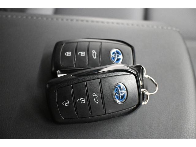 ハリアーハイブリッド Z レザーパッケージ エアロ LEDライト 本革 エアコン 横滑り防止 クルーズコントロール Pシート TV キーレスエントリー フルセグテレビ アルミ 4WD ETC ABS エアバッグ イモビライザー サポカーS(40枚目)