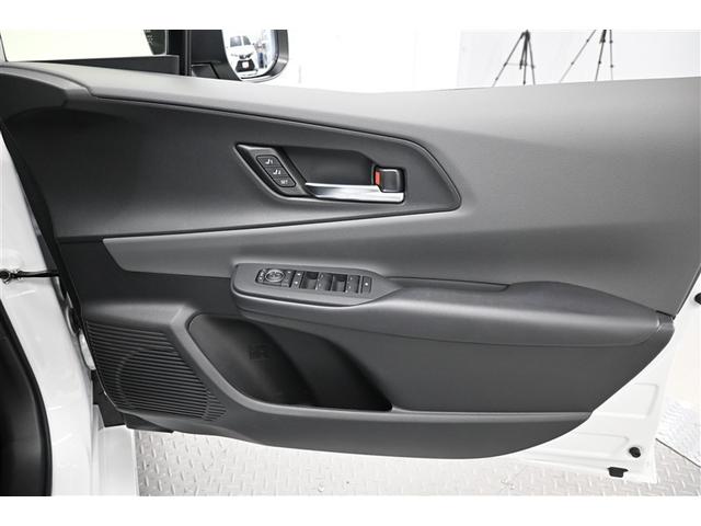 プリウス Z リアカメラ プリクラッシュ PWシート AC100V電源 LEDランプ オートクルーズ アルミホイール AC 運転席エアバッグ 横滑り防止装置 ETC付 盗難防止システム パワーウインドウ TV(34枚目)