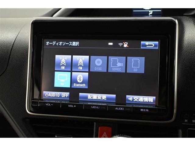 ヴォクシー ZS 煌 地上デジタル 両側パワードア アイドリングストップ車 パワーウィンド 横滑防止 DVD可 盗難防止装置 スマートエントリー Bカメラ LEDヘッドライト メモリーナビ 3列シート ダブルエアコン AW(27枚目)