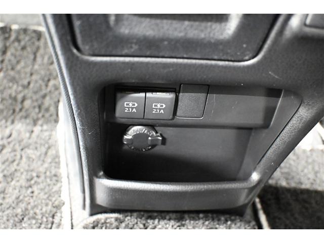 ノア Si ダブルバイビーII 横滑防止装置 PCS スマートキ- Wエアコン Bモニター DVD再生可 ドライブレコ フルセグテレビ ETC付き アイドリングS オートエアコン PS クルーズC ナビ&TV PW LEDヘッド(20枚目)