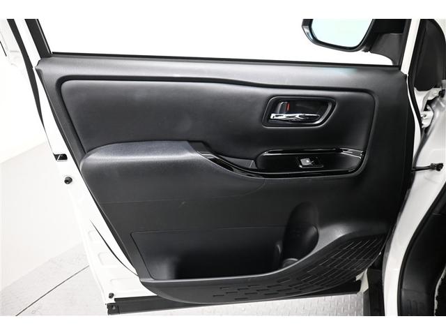 ノア Si ダブルバイビーII 横滑防止装置 PCS スマートキ- Wエアコン Bモニター DVD再生可 ドライブレコ フルセグテレビ ETC付き アイドリングS オートエアコン PS クルーズC ナビ&TV PW LEDヘッド(34枚目)