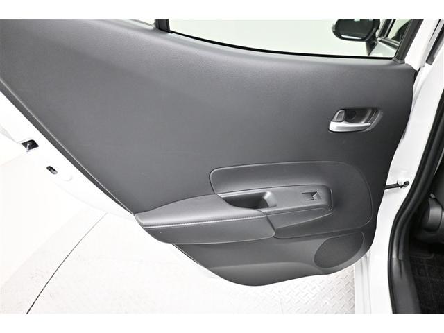 アクア G VSC 衝突軽減ブレーキ メモリナビ アイドルストップ バックモニター LED クルーズコントロール スマートキー ETC車載器 ナビ パワーウィンドウ イモビライザー キーフリーシステム エアバッグ(34枚目)