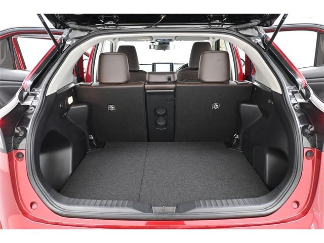 ヤリスクロス ハイブリッドＺ　ドライブレコーダ　インテリジェントキー　アルミホイル　ＬＥＤライト　リアカメラ　クルーズコントロール　整備記録簿　横滑り防止システム　ナビＴＶ　メモリーナビゲーション　電動シ－ト　パワステ　キーフリー（7枚目）