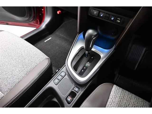 ヤリスクロス ハイブリッドＺ　ドライブレコーダ　インテリジェントキー　アルミホイル　ＬＥＤライト　リアカメラ　クルーズコントロール　整備記録簿　横滑り防止システム　ナビＴＶ　メモリーナビゲーション　電動シ－ト　パワステ　キーフリー（20枚目）