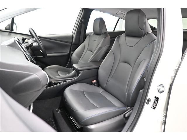 プリウス Ｓツーリングセレクション　レーダーブレーキサポート　フルオートエアコン　デュアルエアバック　バックモニタ－　ＡＷ　イモビ　ＥＳＣ　パワーウインド　スマキ－　ＥＴＣ車載器　サイドエアバック　フルセグ地デジＴＶ　ＤＶＤ再生可能（12枚目）