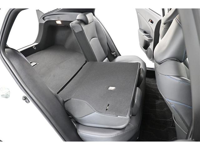 プリウス Ｓツーリングセレクション　レーダーブレーキサポート　フルオートエアコン　デュアルエアバック　バックモニタ－　ＡＷ　イモビ　ＥＳＣ　パワーウインド　スマキ－　ＥＴＣ車載器　サイドエアバック　フルセグ地デジＴＶ　ＤＶＤ再生可能（15枚目）