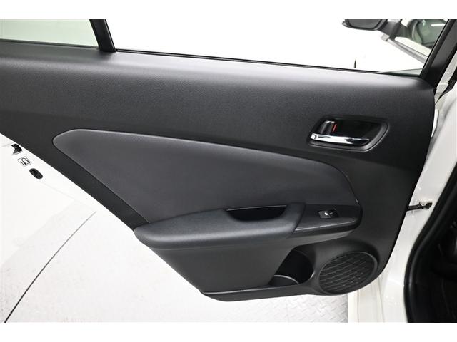 プリウス Ｓツーリングセレクション　レーダーブレーキサポート　フルオートエアコン　デュアルエアバック　バックモニタ－　ＡＷ　イモビ　ＥＳＣ　パワーウインド　スマキ－　ＥＴＣ車載器　サイドエアバック　フルセグ地デジＴＶ　ＤＶＤ再生可能（34枚目）