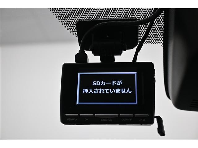 シエンタ ハイブリッドＧ　ブレーキサポート　Ｂカメラ　クルコン　キーフリー　スマキー　横滑り防止システム　メモリナビ　ナビＴＶ　ＥＴＣ　ドライブレコーダー　イモビライザー　運転席エアバック　フルオートエアコン　ＰＷ　３列シート（30枚目）