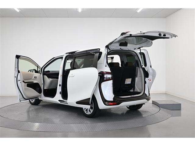 シエンタ Ｇ　ナビ・ＴＶ　スマートキープッシュスタート　アイドリングＳ　リアカメラ　地デジフルセグ　定期点検記録簿　フルオートエアコン　パワーウィンド　ＥＴＣ　運転席エアバック　パワステ　キーフリーシステム　ＡＢＳ（7枚目）