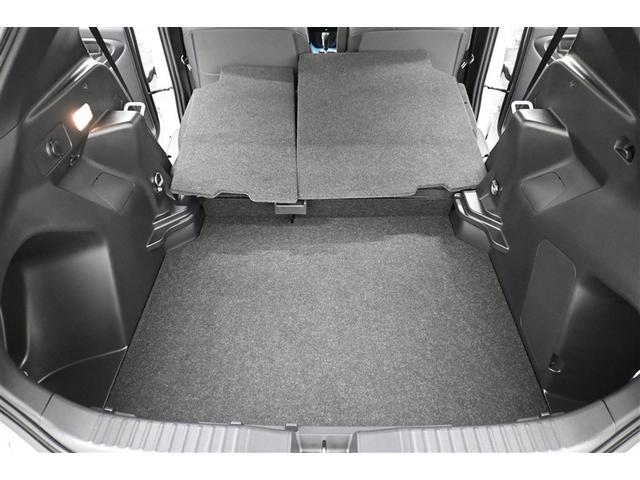 ���Q�b�W�̏�̃{�[�h���O�����ʐ^�ł��B�Q�i���̃��Q�b�W�X�y�[�X�ɂȂ�܂��B