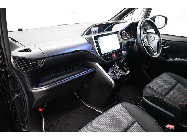 �����z�[���h���ŉ^�]�p�������肵�܂��B�������h���C�u�ł����ɂ����̂����͂ł��B���K�ȃh���C�r���O���C�t�������肭��������