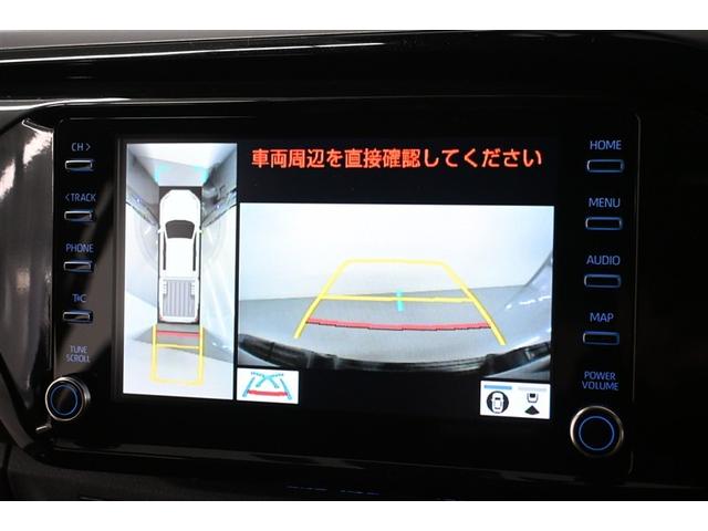 �p�m���~�b�N�r���[���j�^�[�t���ł��B�ԗ����ォ�猩���悤�ȉf�����f�B�X�v���C�I�[�f�B�I��ʂɕ\���B�^�]�Ȃ���̖ڎ������ł͌��ɂ����A�ԗ����ӂ̏󋵂����A���^�C���ł�������m�F�ł��܂��B