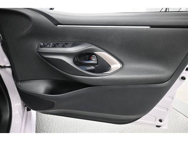 ヤリス ハイブリッドＺ　スマートキー＆プッシュスタート　パワーウィンドウ　Ｉストップ　ナビ付き　サイドエアバッグ　ＬＥＤライト　ドラレコ付　パワーステアリング　横滑防止装置　クルコン　ＡＢＳ付き　イモビライザー　エアコン（35枚目）